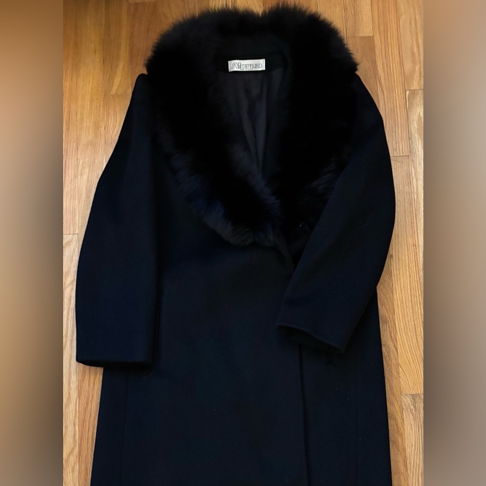 Alorna (brand) Black Breathtaking Coat Stunner (L) - Picture 14 of 14